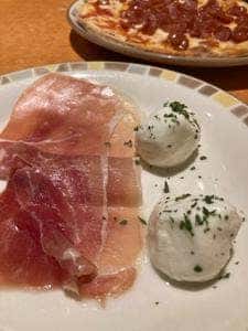 サイゼリヤ フォレオ大阪ドームシティ店