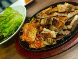 韓国酒家・韓国家庭料理 韓の香 狸小路横丁店
