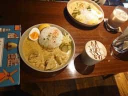 カフェ・ラーチ