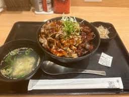 肉丼専門店 新長田肉劇場