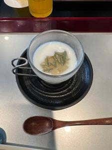 戸たに