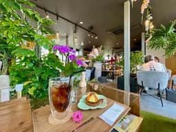 HACHIMITSU CAFE