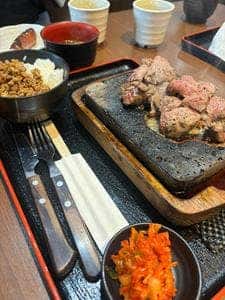 感動の肉と米 豊橋下地店
