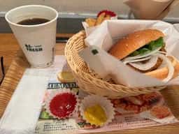 フレッシュネスバーガー 麻布十番店