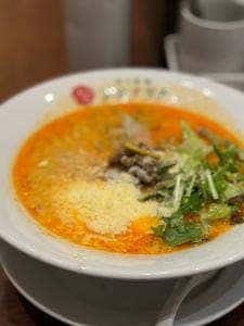 坦々香麺アカナツメ 大手町店