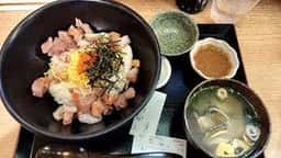 天ぷら角打ち しらすくじら