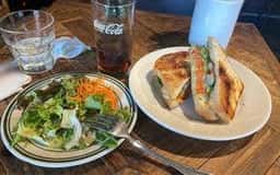 DIG IN SANDWICH