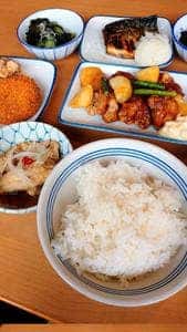 まいどおおきに食堂 福岡貝塚食堂