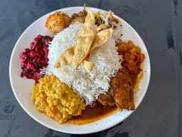 セブンデイ スリランカレストラン＆バー