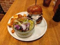 THUNDER BURGER