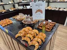 ブルクベーカリー 円山本店