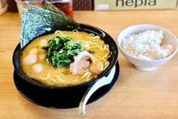 横浜家系ラーメン 住吉家