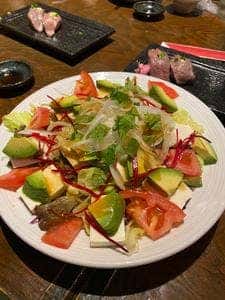 ダイニング 炭楽園