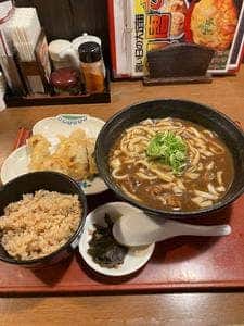 はかた きねや 流通店