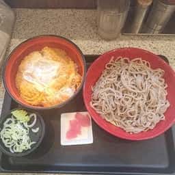 名代 富士そば 浦和仲町店