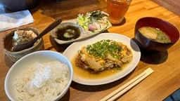 お惣菜バル Okaeri