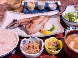 八百屋とごはん かみや