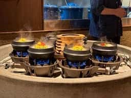 参鶏湯人ル はなれ