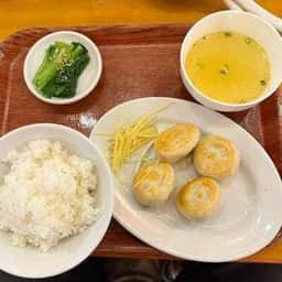 曾さんの餃子 水道橋店