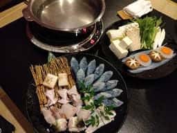 泳ぎとらふぐ活蟹料理 あじ平 曽根崎