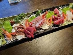 海鮮居酒屋 十魚八