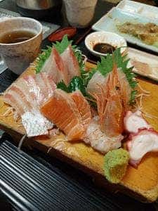 ウオトシ御食事処