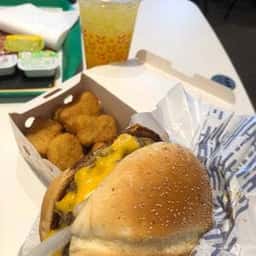 マクドナルド 札幌新発寒店
