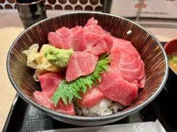 まぐろの鉄人 1号店