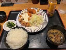 大衆食堂 てんぐ大ホール 新宿西口大ガード店