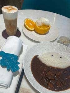 LE CAFE V ル・カフェ・ヴィー