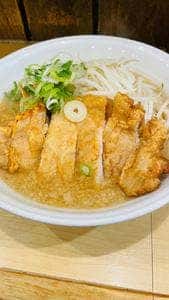 こってり脂らーめん きたろう