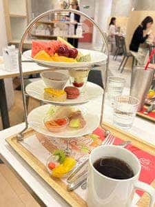 フルーツピークス 横浜ポルタ店