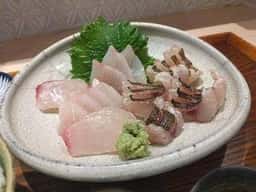 ごはんや 飯すけ