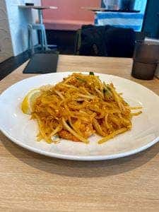 本格タイ料理専門店・タイ弁当 MERRY PEACE