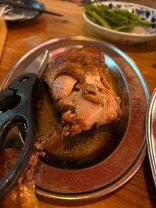 骨付鳥と鮮魚 シロクマ食堂