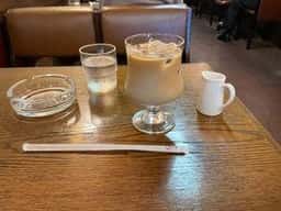 喫茶チェリー