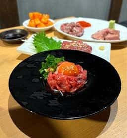 ライブ焼肉 てんぐ 千日前店