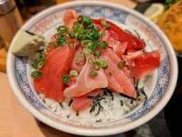 鮪小屋本店 ユニモール店