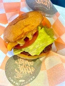 ウマミバーガー 有明ガーデン店