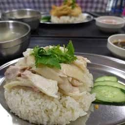 トーキョーカオマンガイ食堂