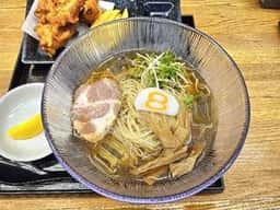 8番らーめん みなと大橋店