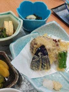 海鮮丼屋 魚魚やす