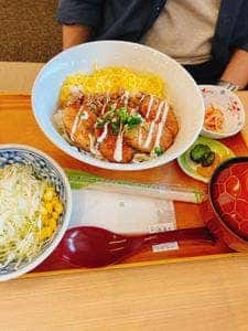 レストラン くるりんく ノンキーランドひがしもこと