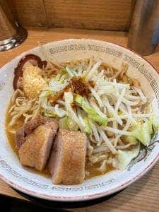 ラーメン豚山 幡ヶ谷店