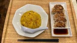 下北餃子アカシ