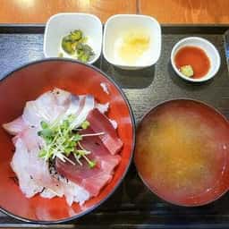 まぐろ酒場 さかなや大将