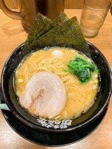 横浜家系ラーメン 町田商店 川崎西口店