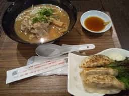 点心バル やすなが