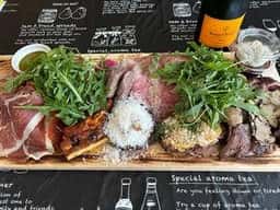 炭火肉焼き倉庫 コノヨシ