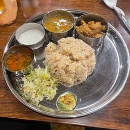 インド家庭料理 マンジャル